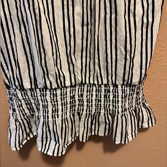 INC Women's Black/White Striped Keyhole Smocked-Waist Halter Top - Picture 4 of 9